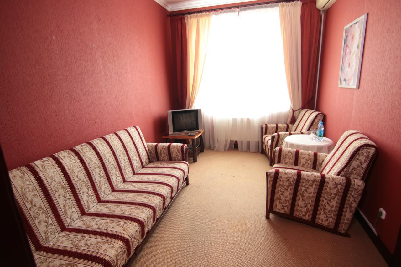 Hotel Chervona Kalina Kyjev Exteriér fotografie