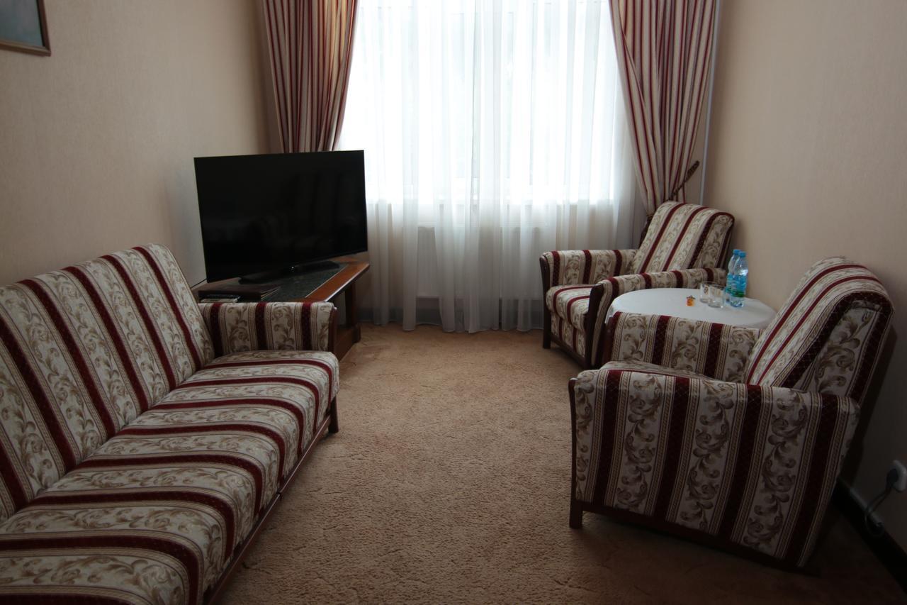Hotel Chervona Kalina Kyjev Exteriér fotografie