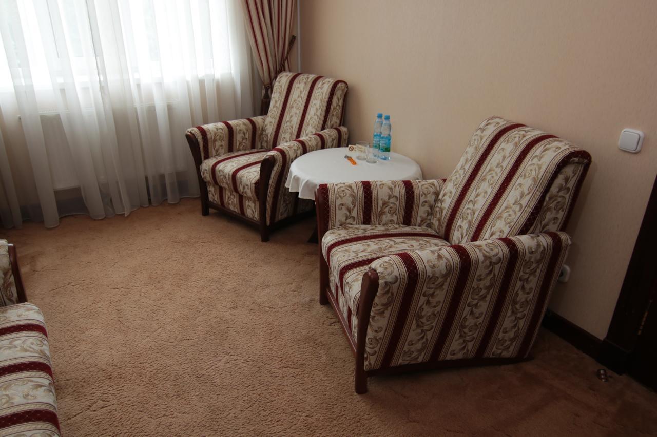 Hotel Chervona Kalina Kyjev Exteriér fotografie