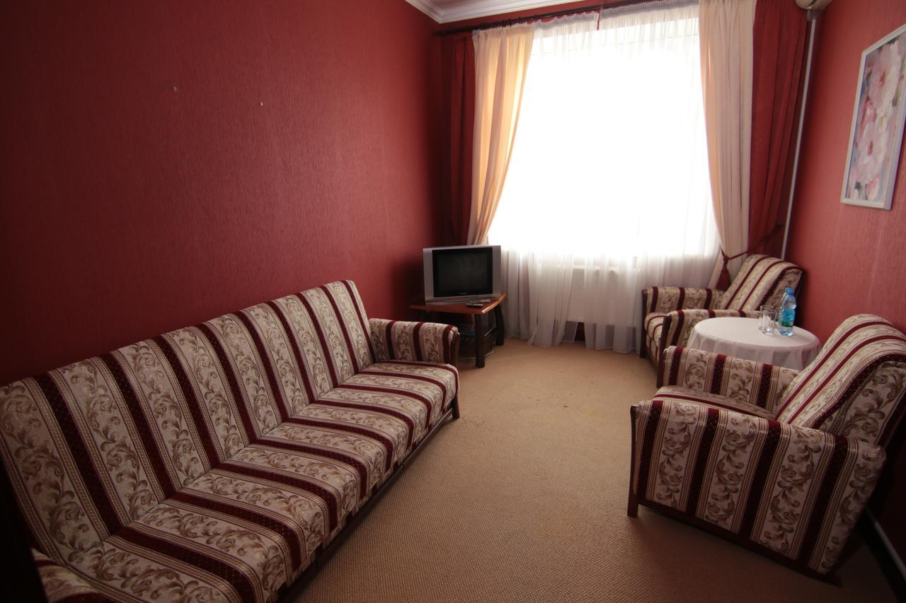 Hotel Chervona Kalina Kyjev Exteriér fotografie